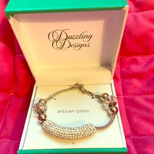 Dazzling designs artisan glass bracelet